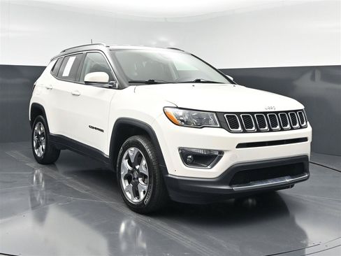 Used 2020 Jeep Compass Limited AWD/4WD image 3