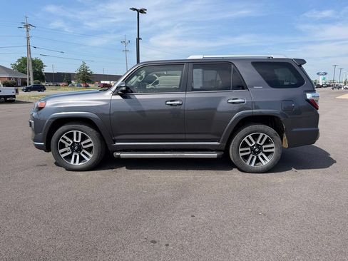 Used 2014 Toyota 4Runner Limited AWD/4WD image 8