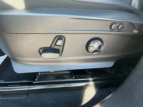 Used 2020 Alfa Romeo Stelvio Quadrifoglio image 14