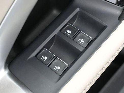 Used 2025 Audi Q5 Premium w/ Convenience Package AWD/4WD image 14