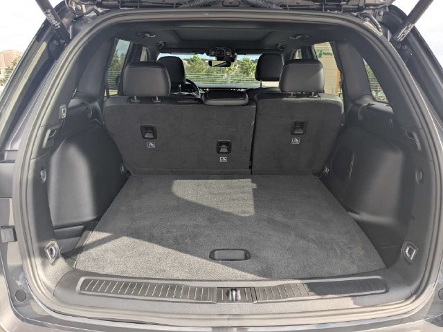 New 2026 Jeep Grand Cherokee Limited w/ Limited Altitude Package RWD image 13