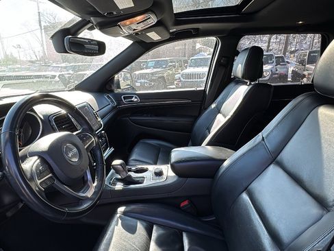 Certified 2019 Jeep Grand Cherokee Limited image 14