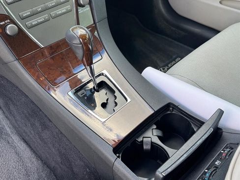 Used 2011 Lexus ES 350 FWD image 22