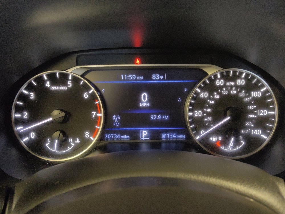 Used 2024 Nissan Altima 2.5 SV FWD image 23