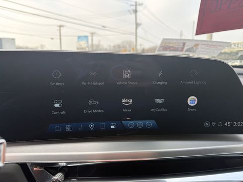 Certified 2024 Cadillac Lyriq Sport image 16