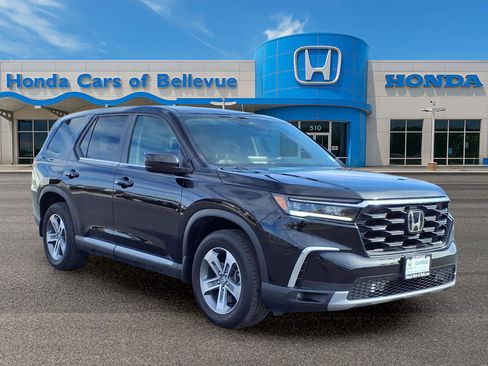 Certified 2024 Honda Pilot EX-L image 10