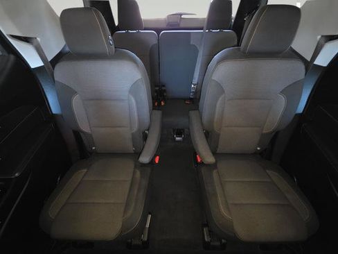 Used 2018 Chevrolet Traverse LT AWD/4WD image 27