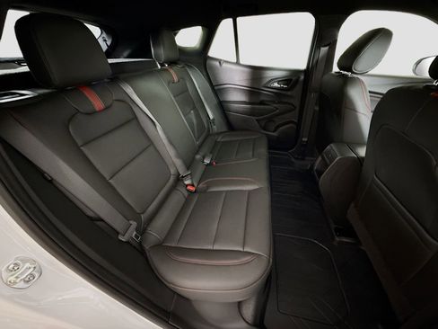 New 2026 Chevrolet Trax RS w/ Sunroof Package FWD image 25