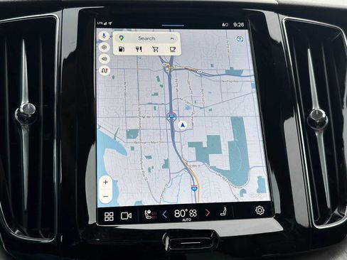 Used 2025 Volvo XC60 B5 Plus w/ Protection Package Premier image 27