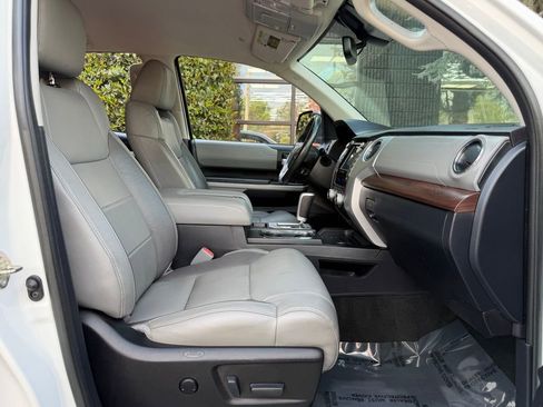 Used 2020 Toyota Tundra Limited image 33