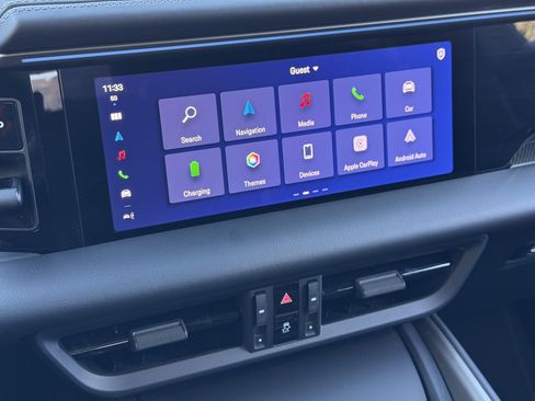 Used 2025 Porsche Macan Turbo Electric image 19