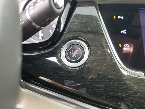 Used 2021 Cadillac XT6 Premium Luxury image 39