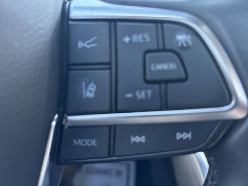 Used 2021 Toyota Highlander Platinum image 34