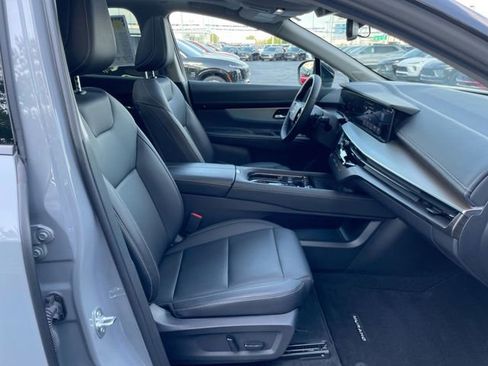 Used 2025 Nissan Murano SL w/ Cargo Package AWD/4WD image 18