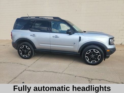 Used 2021 Ford Bronco Sport Outer Banks w/ Outer Banks Package (96D) image 6