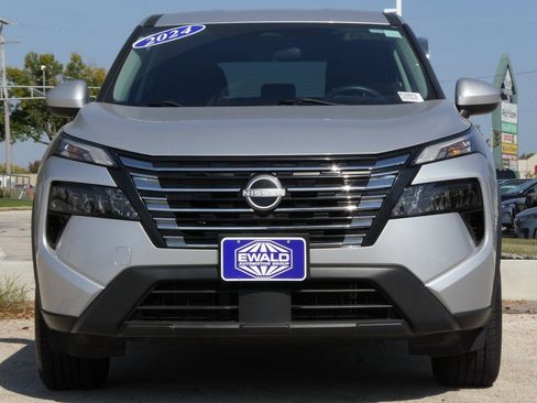 Used 2024 Nissan Rogue SV image 20