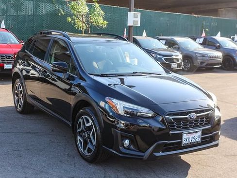 Used 2019 Subaru Crosstrek 2.0i Limited w/ Moonroof Package w/Navigation AWD/4WD image 3