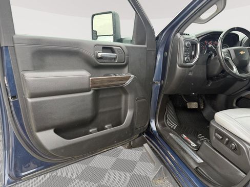 Used 2022 Chevrolet Silverado 3500 LT w/ Convenience Package AWD/4WD image 20