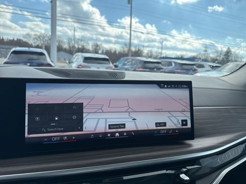 New 2026 BMW X7 xDrive40i image 16