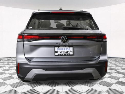 Used 2026 Volkswagen Tiguan S AWD/4WD image 15