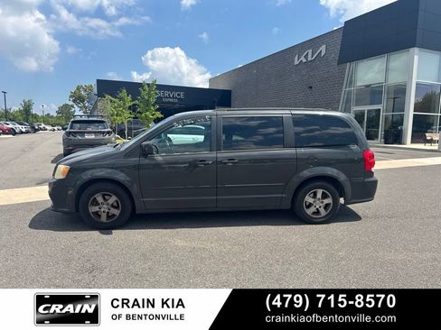 Used 2012 Dodge Grand Caravan SXT FWD image 7