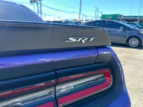 Used 2016 Dodge Challenger SRT Hellcat image 8