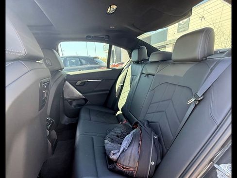 Used 2024 BMW 530i xDrive w/ Premium Package image 10