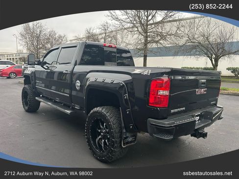 Used 2015 GMC Sierra 2500 Denali w/ Duramax Plus Package image 36