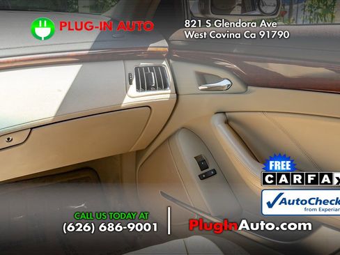 Used 2008 Cadillac CTS 3.6 w/ Luxury Level Two Package RWD image 16