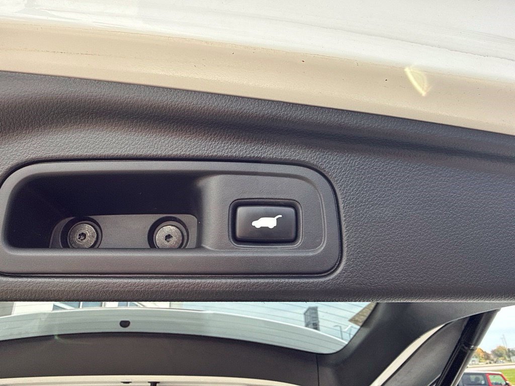 Used 2020 Honda Pilot Elite image 7