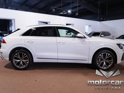 Used 2020 Audi Q8 Prestige image 8