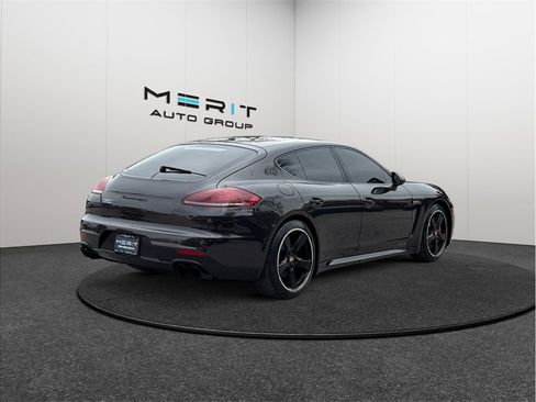 Used 2016 Porsche Panamera GTS image 9