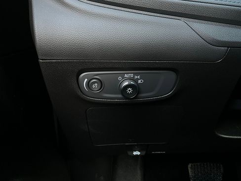 Used 2025 Buick Encore GX Preferred image 20