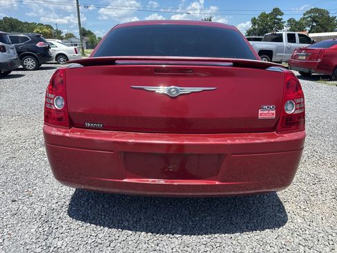 Used 2009 Chrysler 300 LX RWD image 4