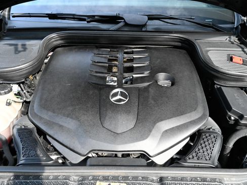 Used 2021 Mercedes-Benz GLS 580 4MATIC image 67