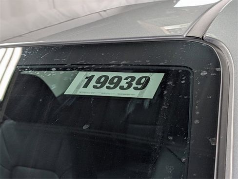 New 2026 Chevrolet Colorado LT image 23