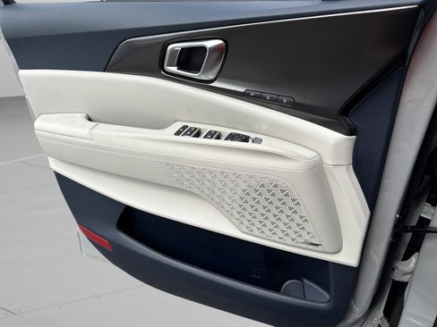 New 2026 Kia Carnival SX Prestige FWD image 21