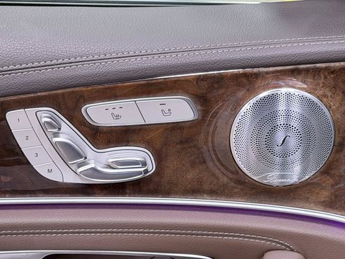 Used 2017 Mercedes-Benz E 300 4MATIC image 30