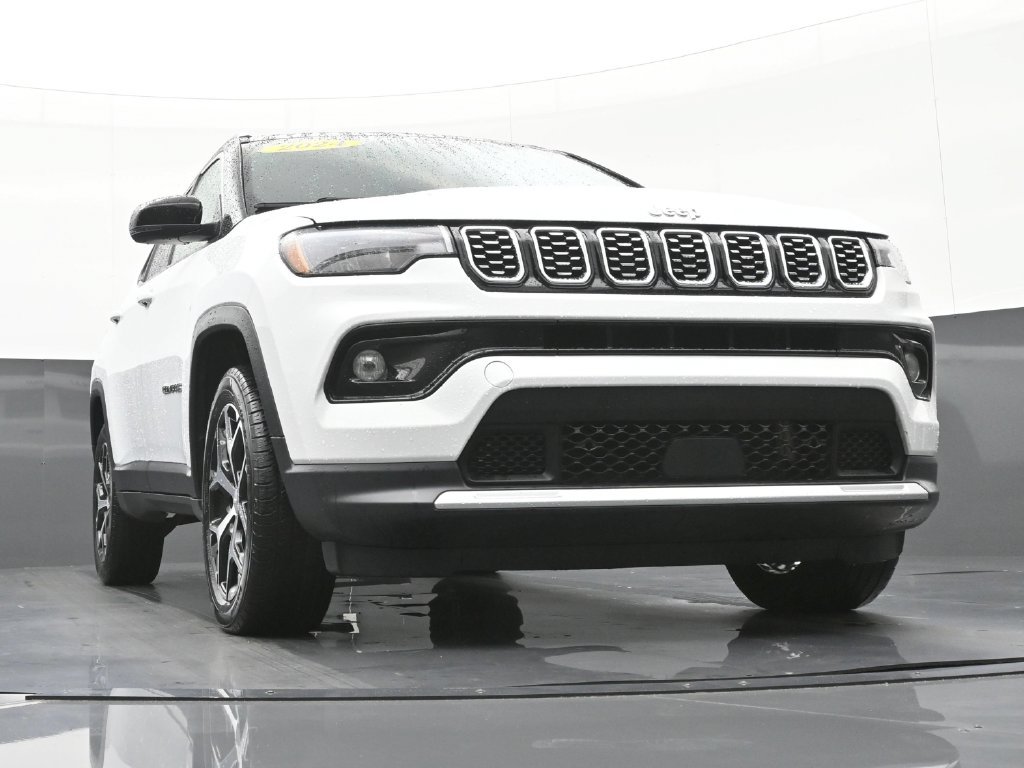 Used 2024 Jeep Compass Limited AWD/4WD image 53