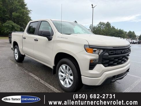 New 2026 Chevrolet Silverado 1500 Custom RWD image 1