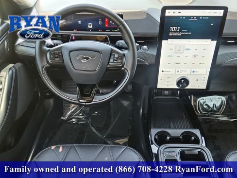 Certified 2025 Ford Mustang Mach-E Select RWD image 18