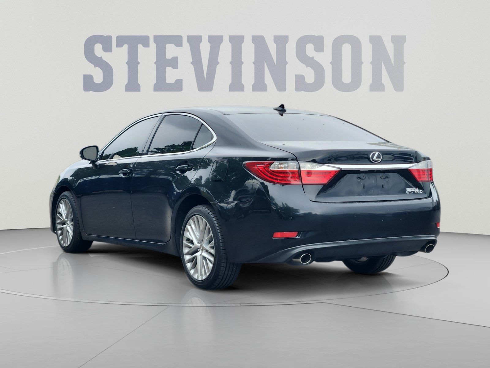 Used 2013 Lexus ES 350 w/ Luxury Pkg FWD image 3
