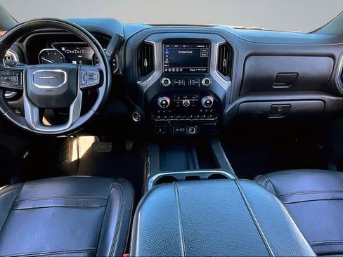 Used 2023 GMC Sierra 2500 Denali w/ Denali Ultimate Package image 8