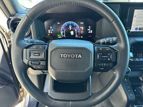 Used 2025 Toyota Land Cruiser 1958 image 8