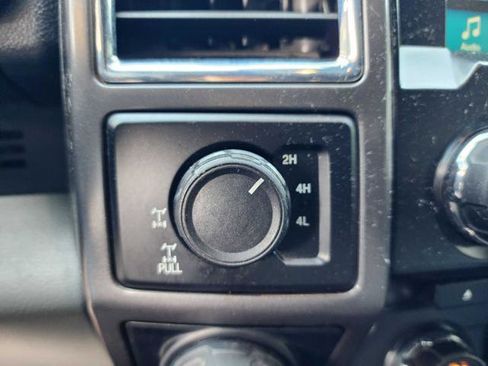 Used 2016 Ford F150 XLT w/ Equipment Group 302A Luxury image 22