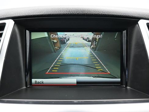 Used 2015 Mercedes-Benz ML 350 4MATIC image 24