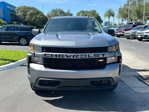 Used 2020 Chevrolet Silverado 1500 Custom w/ Custom Value Package RWD image 2