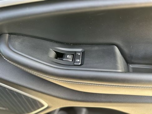 Used 2021 Jeep Grand Cherokee L Limited image 38