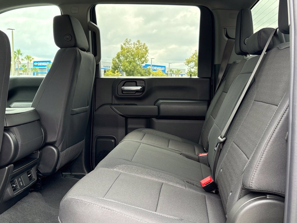 New 2026 Chevrolet Silverado 2500 Custom w/ Custom Value Package AWD/4WD image 27