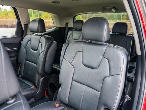 Used 2023 Kia Telluride EX w/ EX Captain's Chair Package image 20